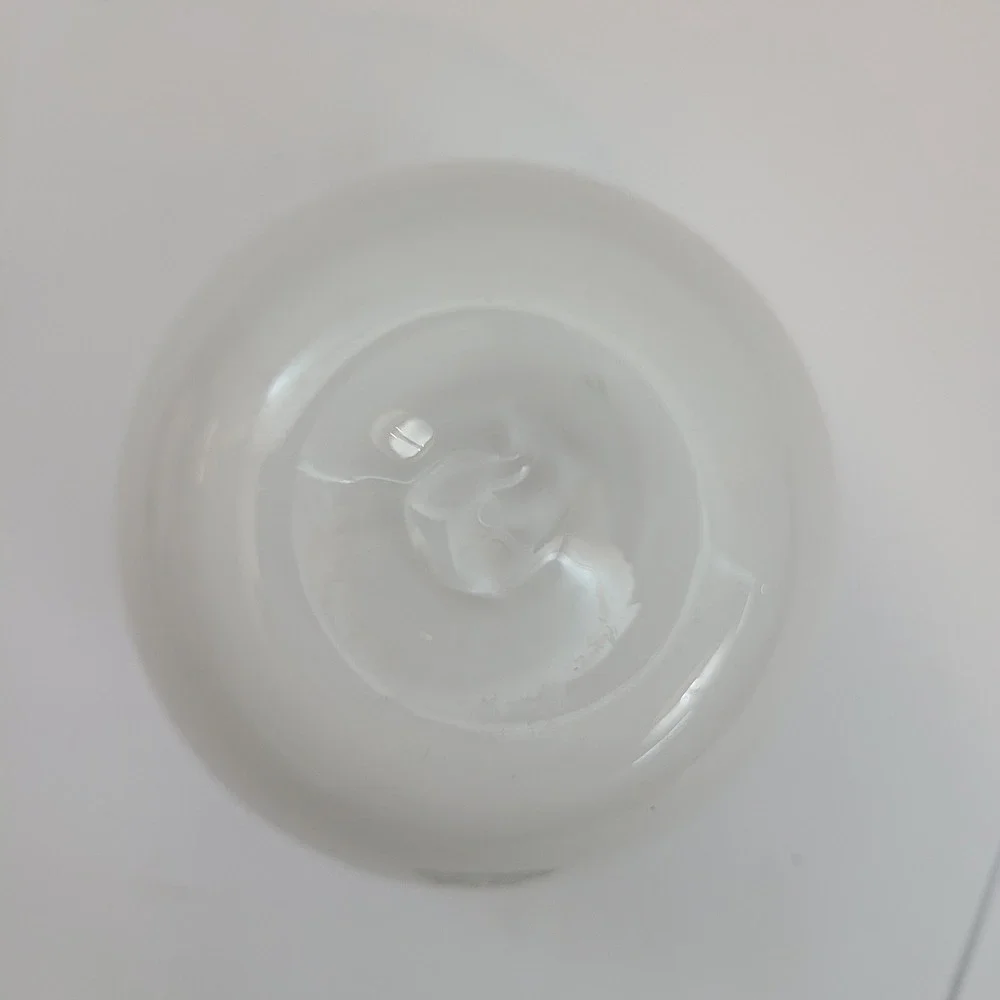 Unbranded Hand Blown White Art Glass Orb Bud Vase Spherical Minimalist Decor‎